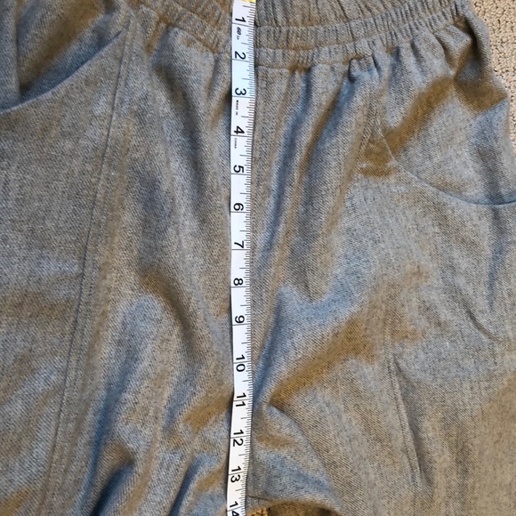 Elizabeth Suzann Clyde pant in light grey wool - Picture 5 of 7